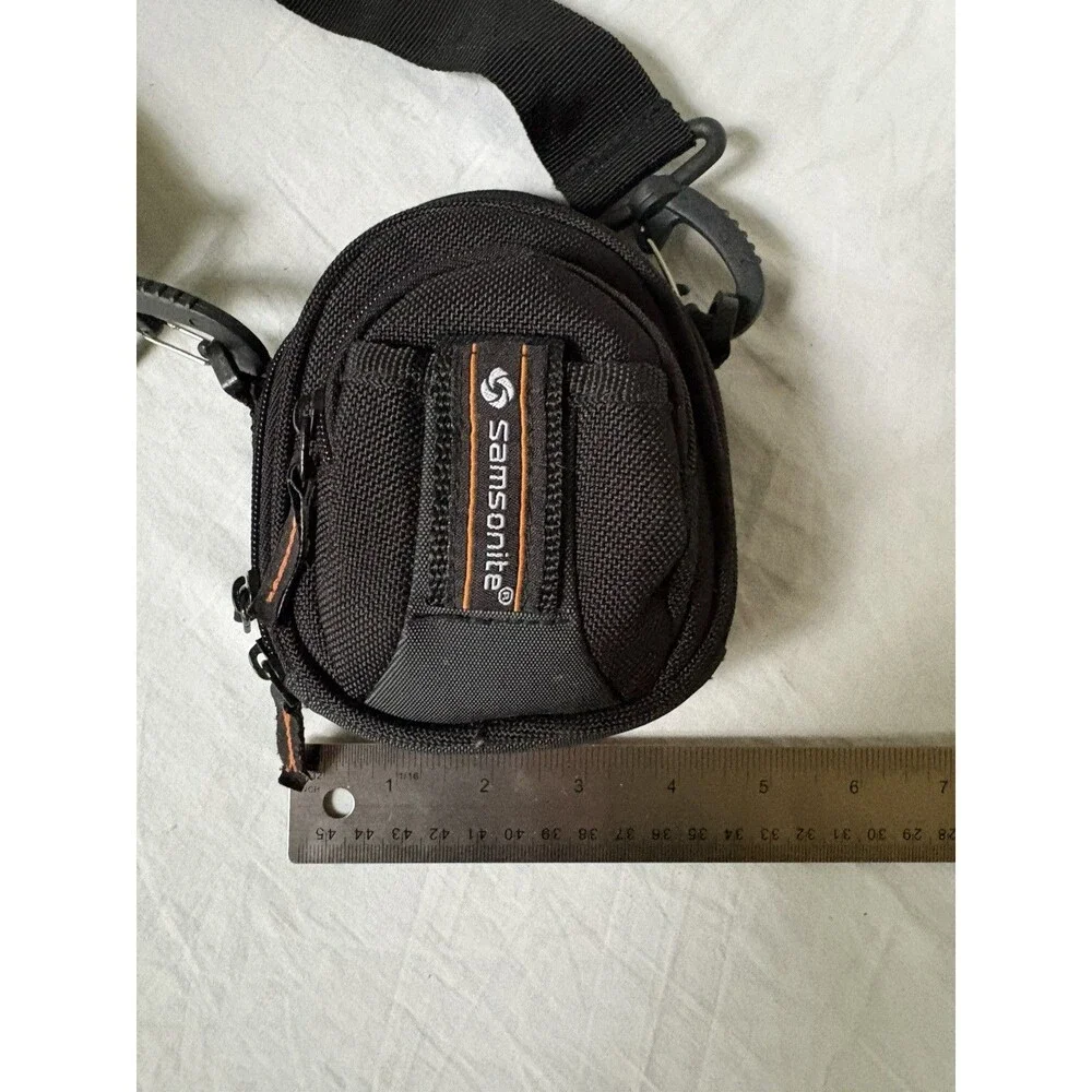 Samsonite Small Camera Bag Black 2 Pockets Case Belt Loop and Shoulder Strap